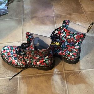 Dr. Martens Women’s flower boots